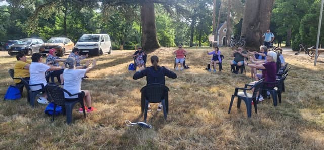 Invitation au séjour Activités Physiques Adaptées – Une semaine pour respirer, bouger et se ressourcer